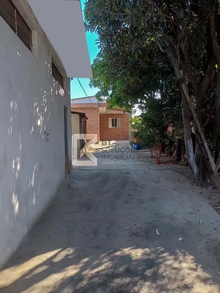 Casa, 1 quarto, 208 m² - Foto 1