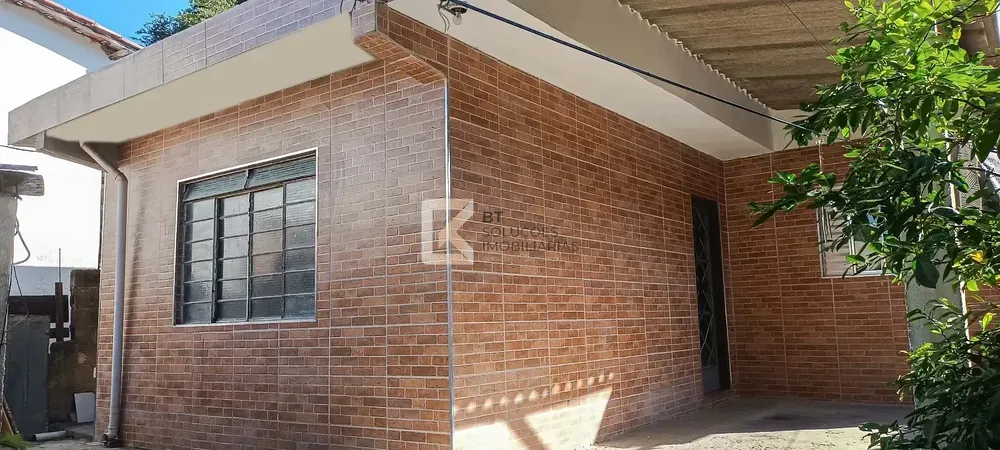 Casa, 1 quarto, 208 m² - Foto 2