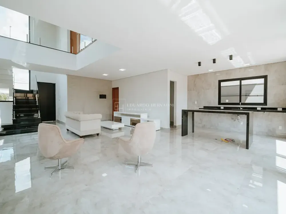 Casa, 3 quartos, 256 m² - Foto 4