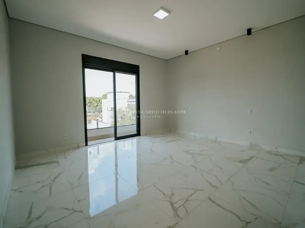 Casa, 3 quartos, 256 m² - Foto 8