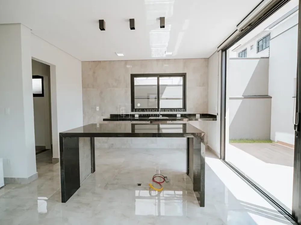 Casa, 3 quartos, 256 m² - Foto 7