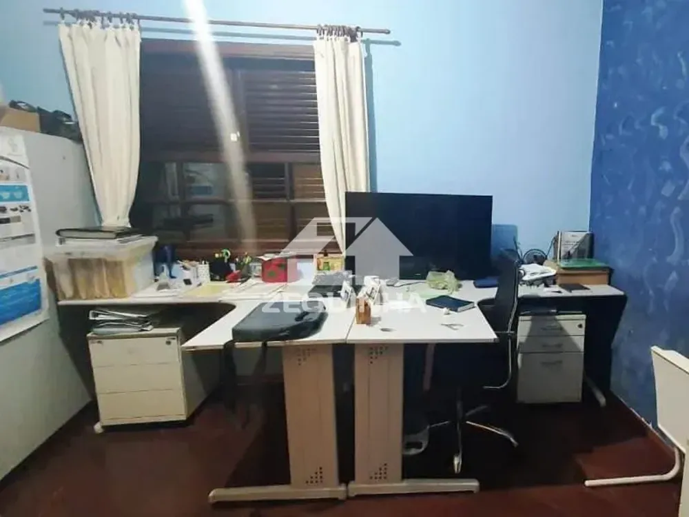 Casa, 3 quartos, 250 m² - Foto 2