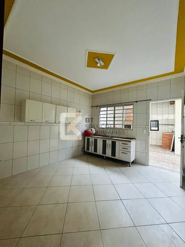 Casa, 2 quartos, 130 m² - Foto 2