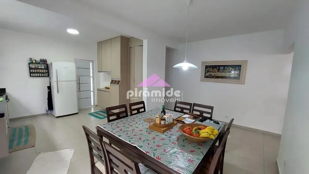 Casa, 3 quartos, 164 m² - Foto 1