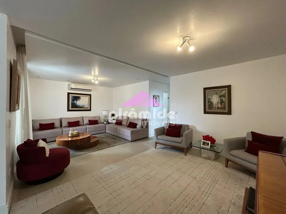 Casa, 6 quartos, 330 m² - Foto 1