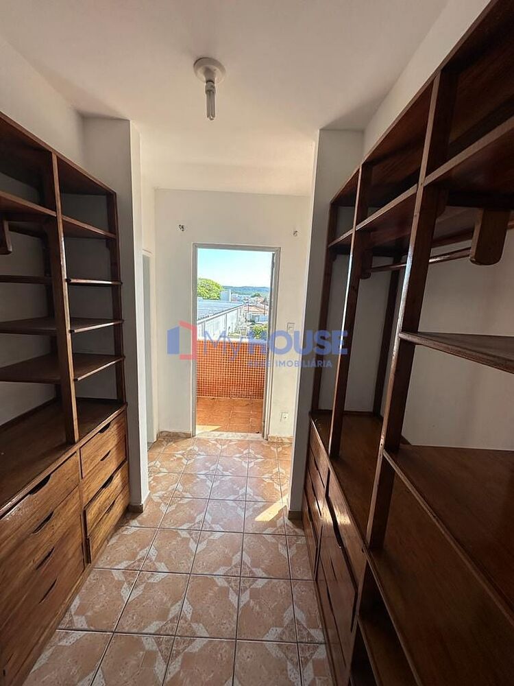 Apartamento à venda e aluguel com 3 quartos, 160m² - Foto 4