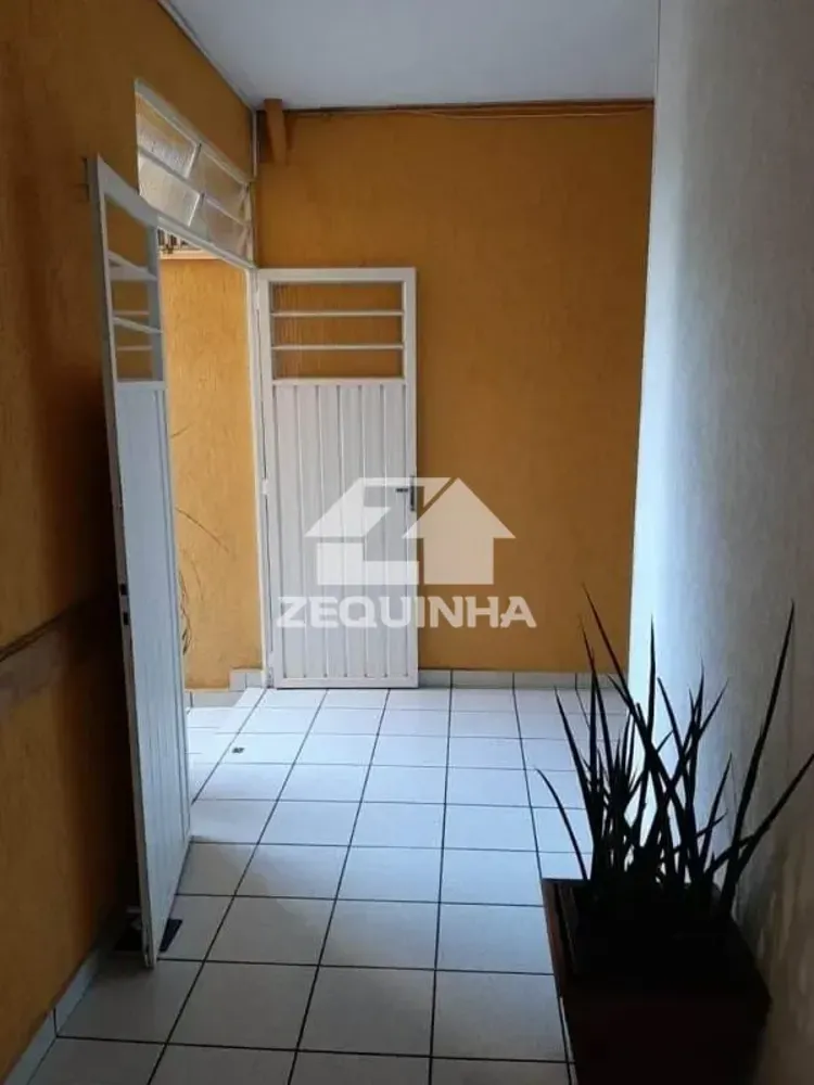 Casa, 4 quartos, 290 m² - Foto 1