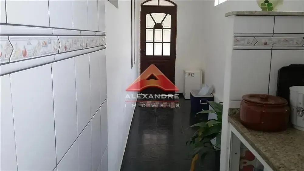 Casa, 5 quartos, 323 m² - Foto 6