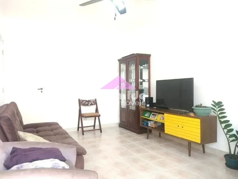Casa, 2 quartos, 80 m² - Foto 1