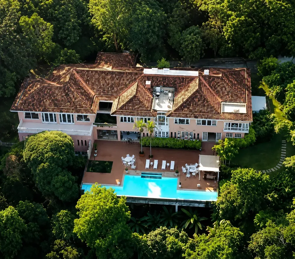 Casa, 5 quartos, 1600 m² - Foto 1