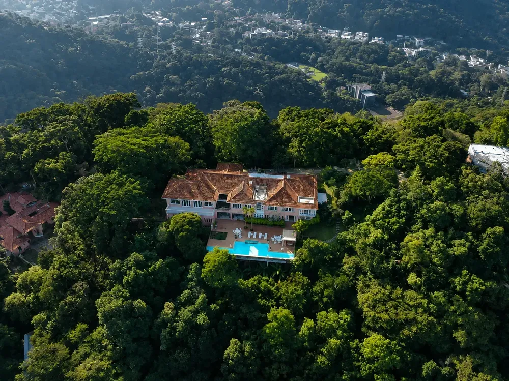 Casa, 5 quartos, 1600 m² - Foto 2
