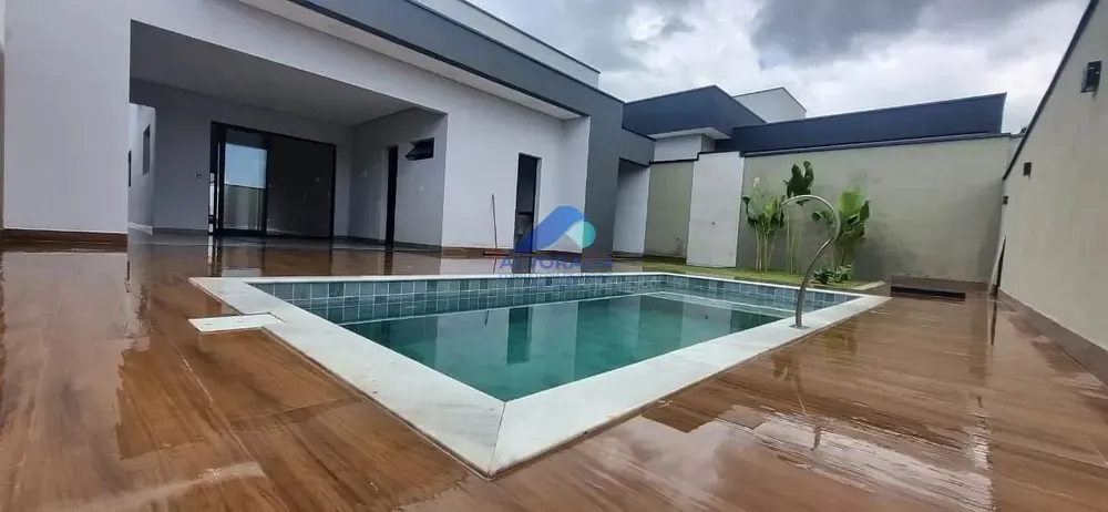 Casa, 3 quartos, 194 m² - Foto 2