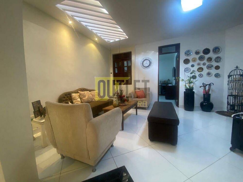 Casa à venda e aluguel com 4 quartos, 390m² - Foto 2