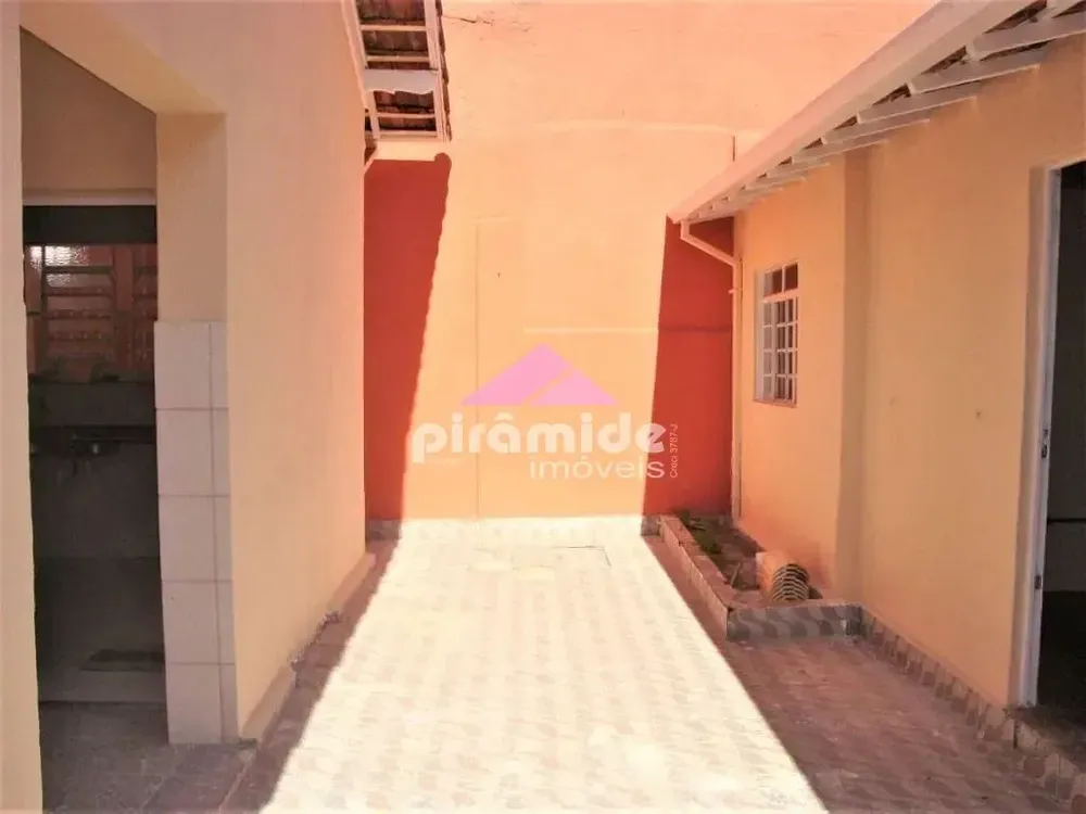 Casa, 4 quartos, 250 m² - Foto 3