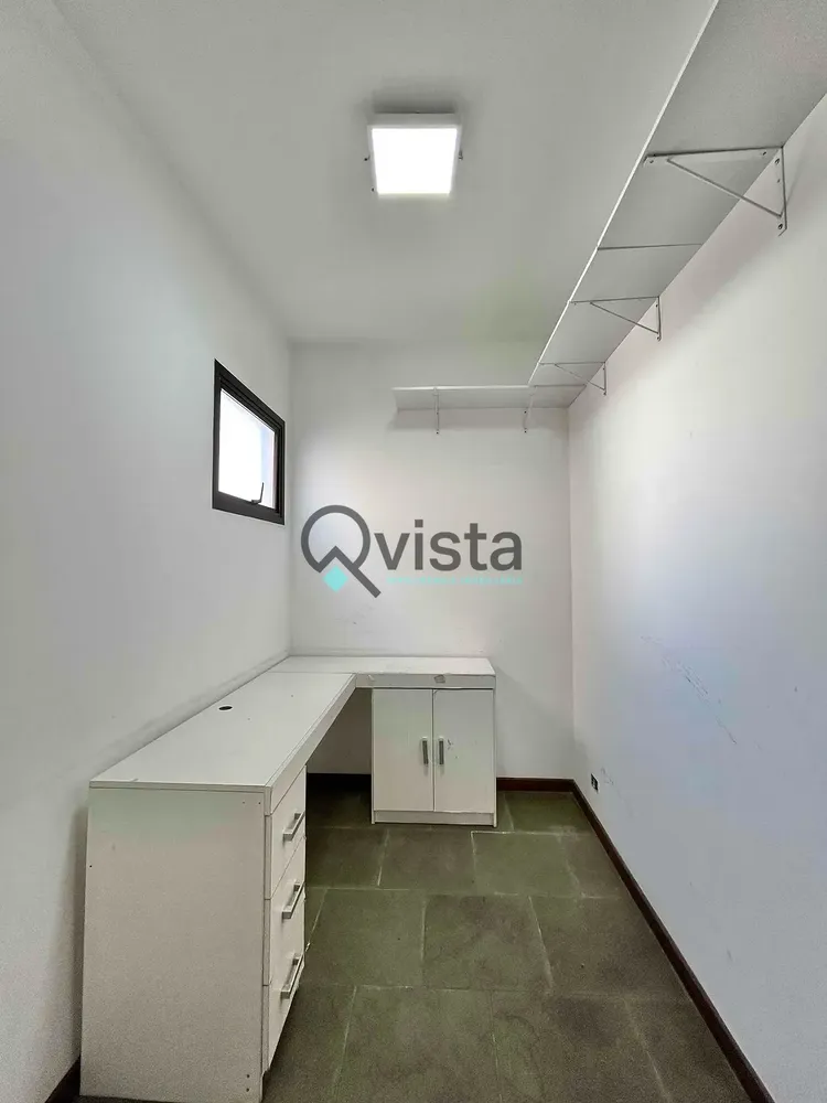 Apartamento, 3 quartos, 140 m² - Foto 2