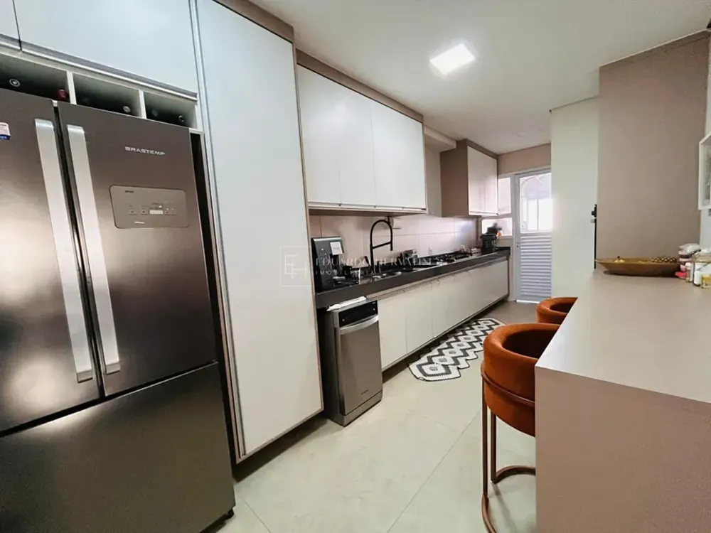 Apartamento, 3 quartos, 165 m² - Foto 3