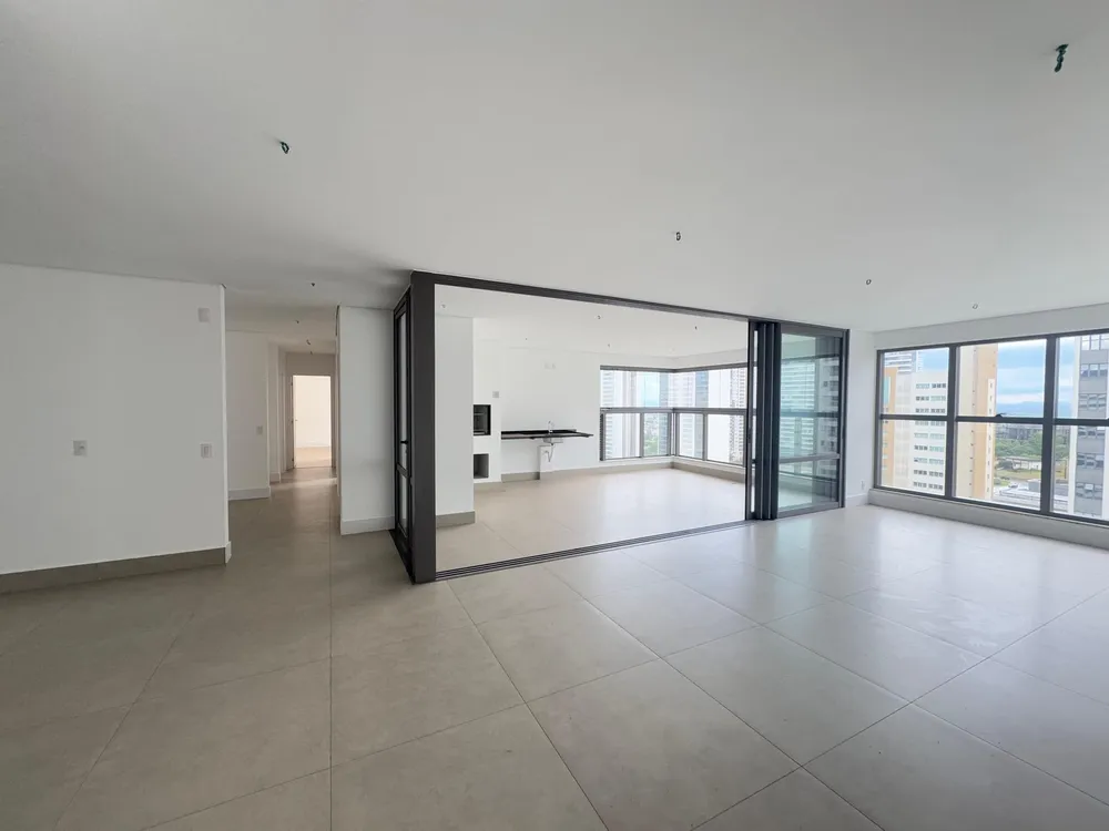 Apartamento, 3 quartos, 207 m² - Foto 1