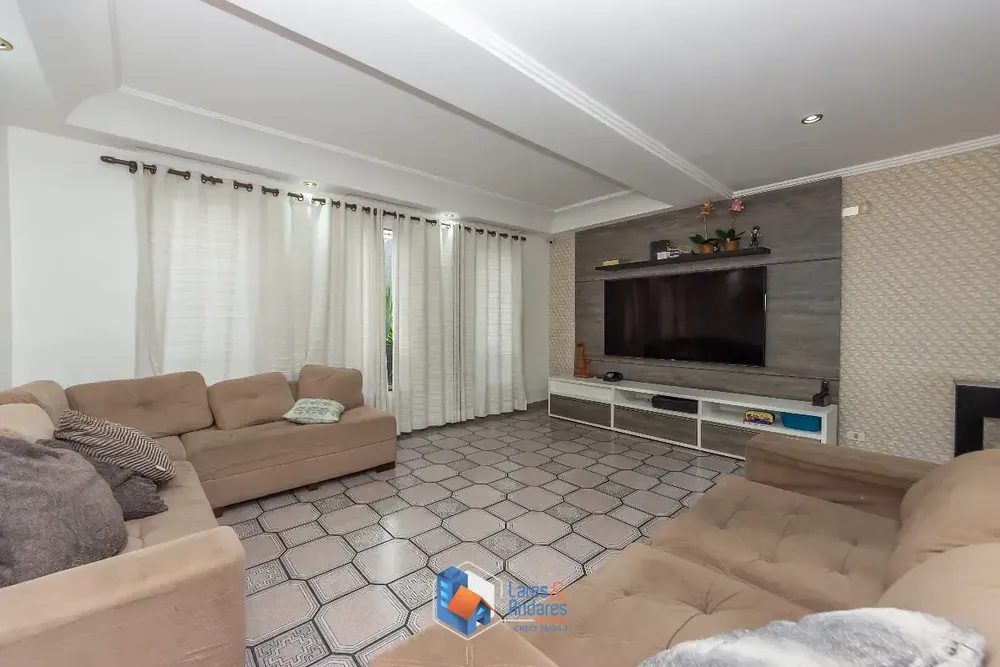 Sobrado, 3 quartos, 286 m² - Foto 1