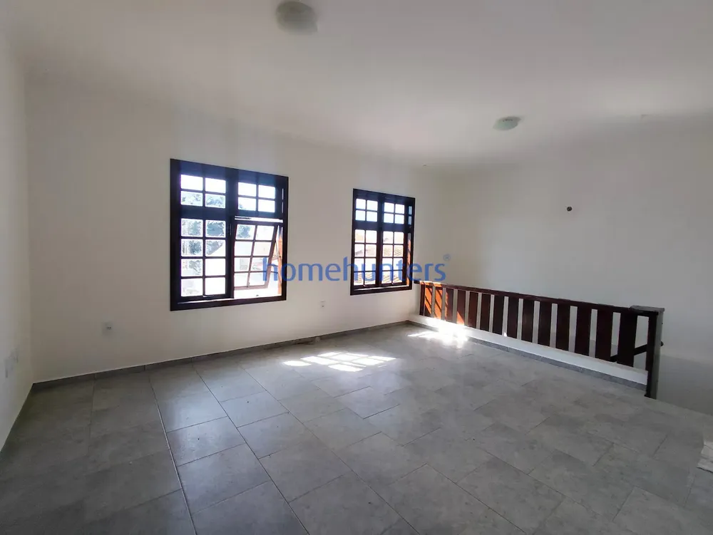Casa, 3 quartos, 217 m² - Foto 3