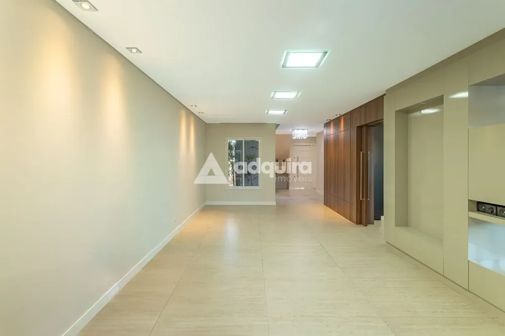 Casa, 3 quartos, 265 m² - Foto 2