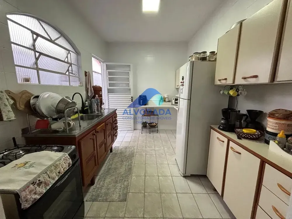 Casa, 3 quartos, 154 m² - Foto 2
