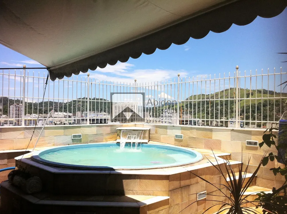 Cobertura, 4 quartos, 220 m² - Foto 1