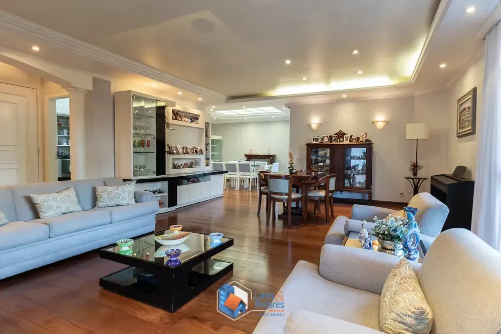 Apartamento, 3 quartos, 251 m² - Foto 2