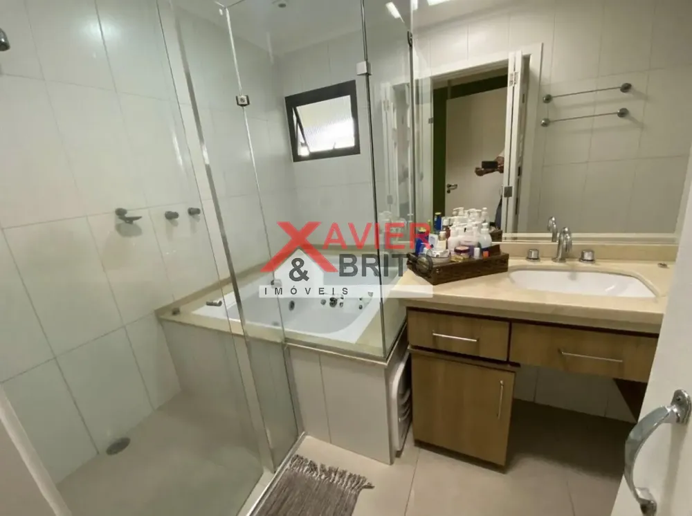 Apartamento, 3 quartos, 186 m² - Foto 1