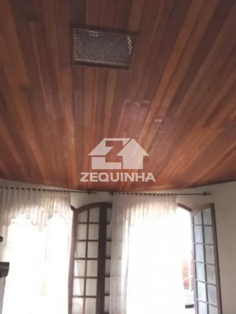 Casa, 3 quartos, 300 m² - Foto 3