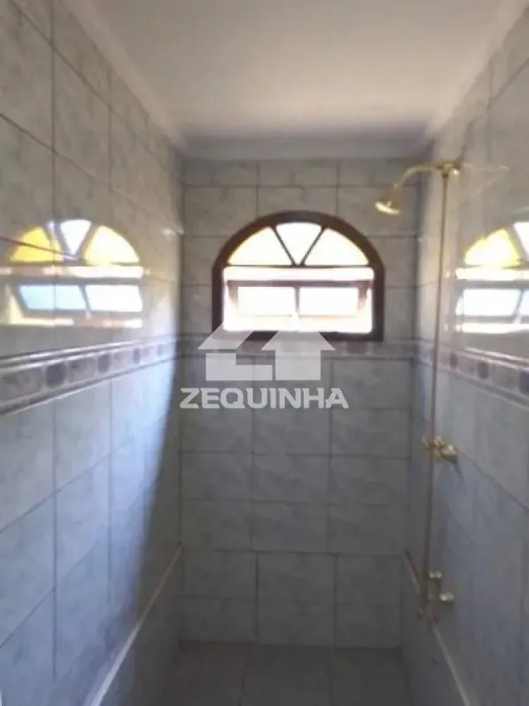Casa, 3 quartos, 300 m² - Foto 1