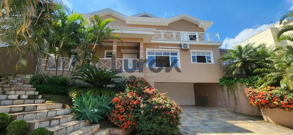 Casa, 3 quartos, 367 m² - Foto 1
