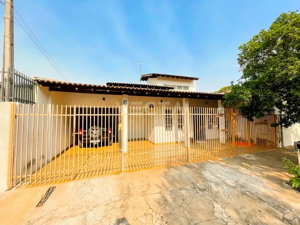 Casa, 3 quartos, 136 m² - Foto 2