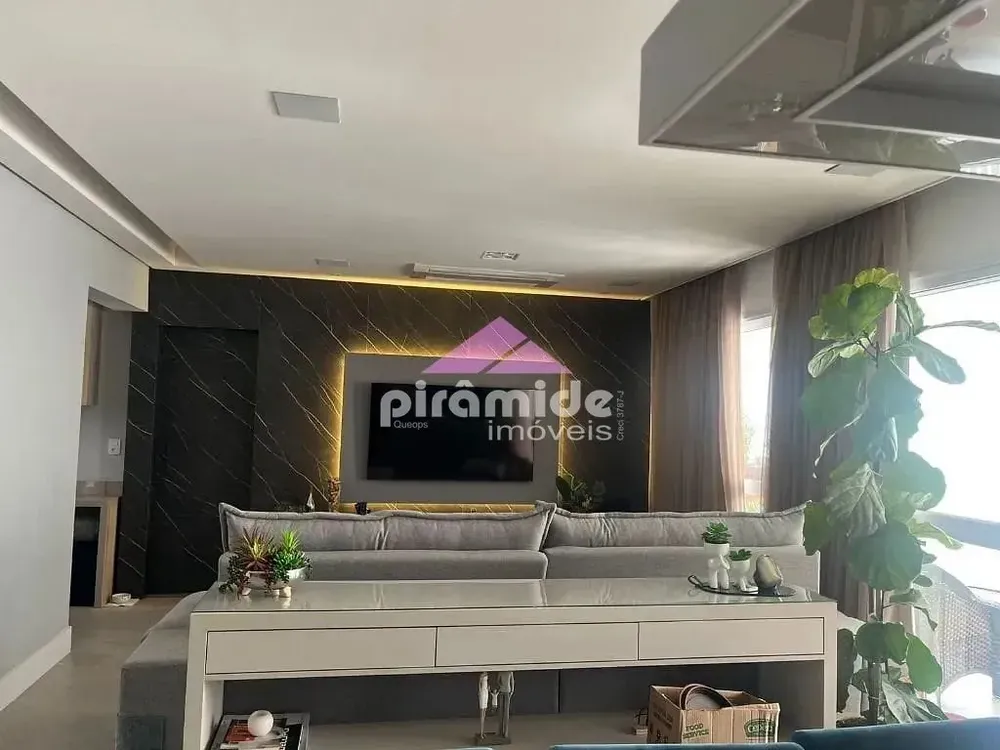 Apartamento, 3 quartos, 142 m² - Foto 1