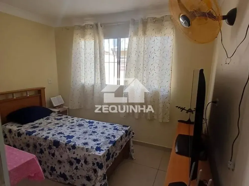 Casa, 2 quartos, 200 m² - Foto 2