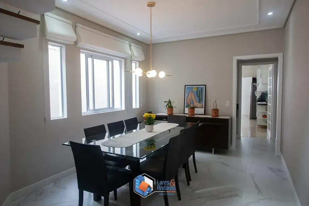 Sobrado, 3 quartos, 234 m² - Foto 4