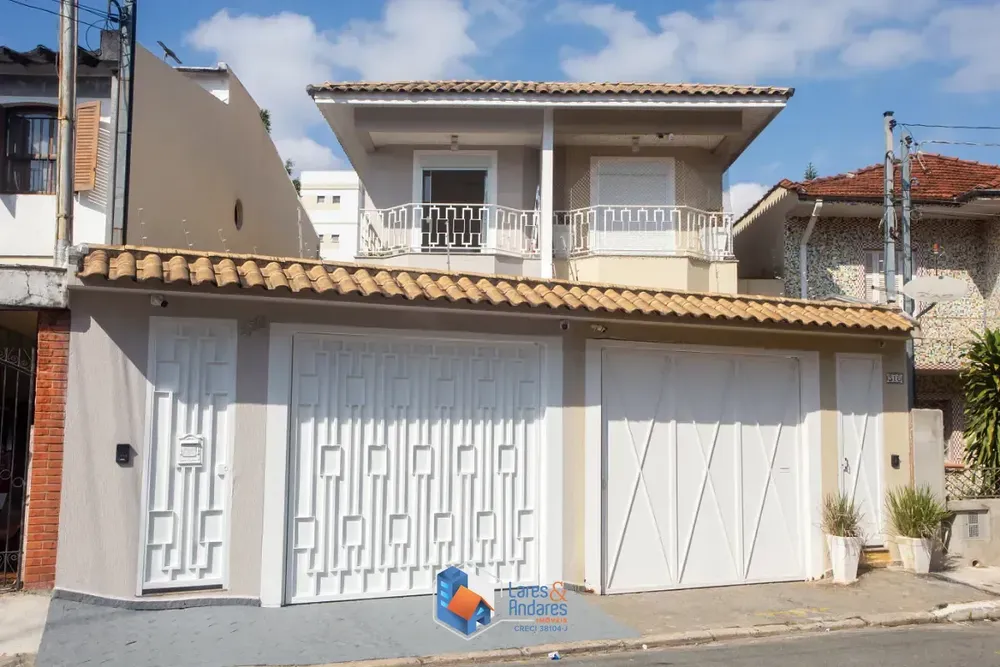 Sobrado, 3 quartos, 234 m² - Foto 1