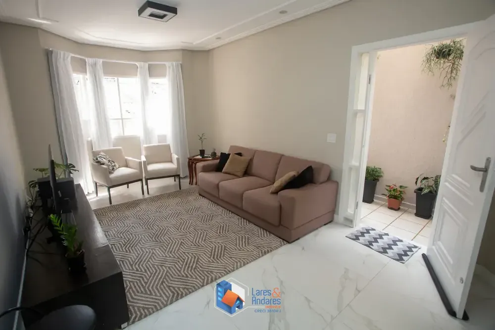 Sobrado, 3 quartos, 234 m² - Foto 2