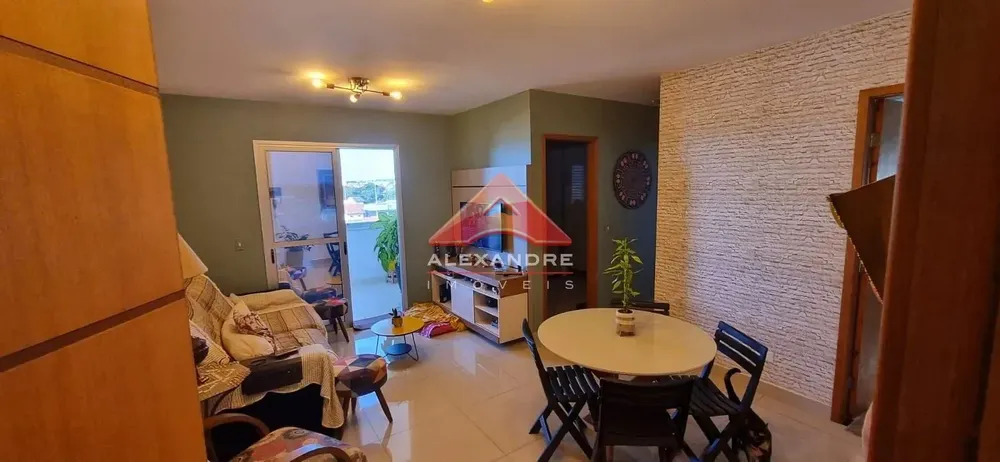 Apartamento, 2 quartos, 66 m² - Foto 2