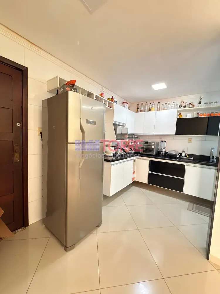 Apartamento, 3 quartos, 170 m² - Foto 4