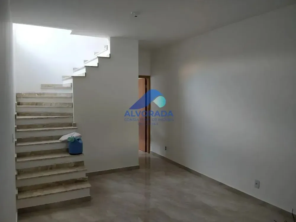 Sobrado, 4 quartos, 200 m² - Foto 1
