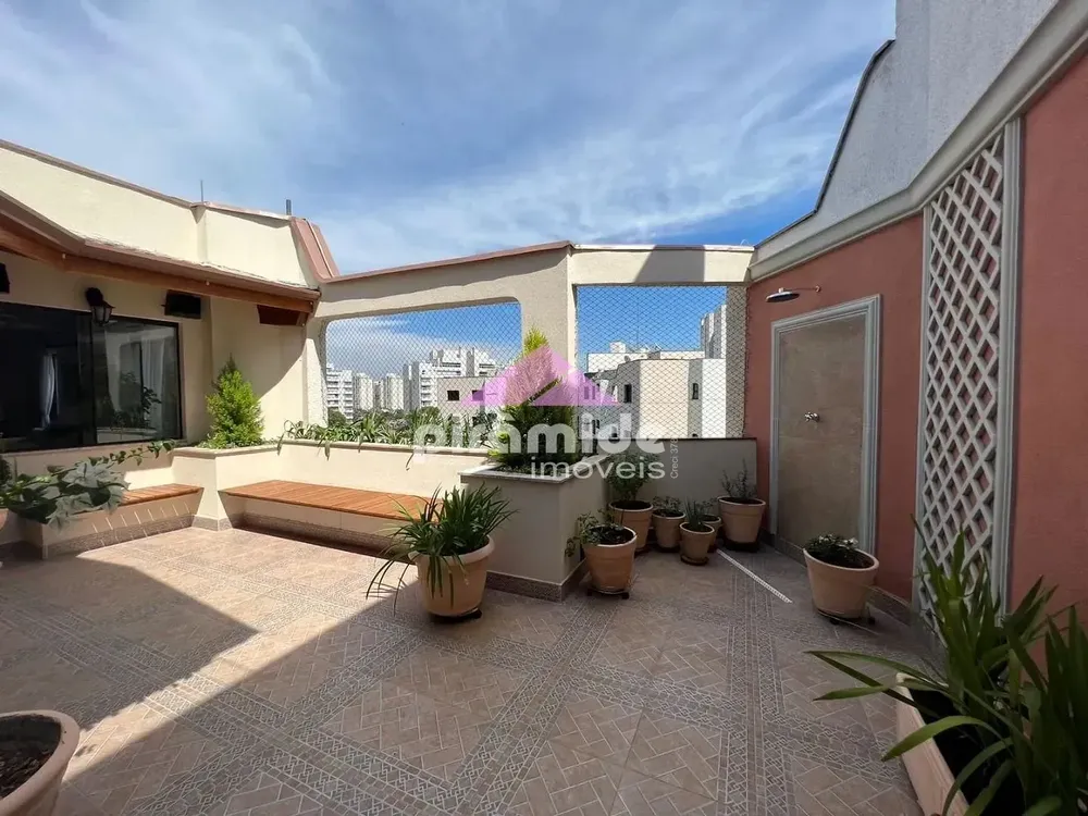 Apartamento, 3 quartos, 340 m² - Foto 1