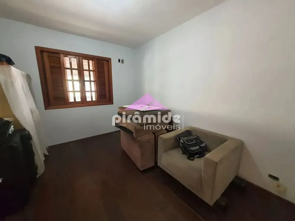Casa, 4 quartos, 240 m² - Foto 8