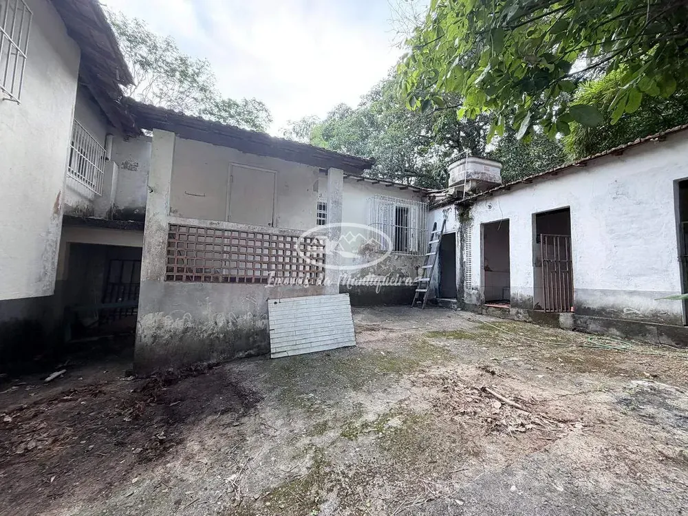 Casa, 4 quartos, 276 m² - Foto 44