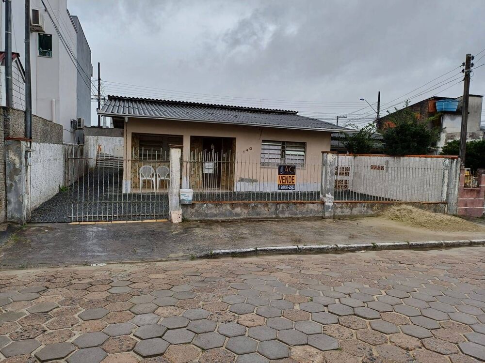 Casa à venda com 3 quartos, 147m² - Foto 4