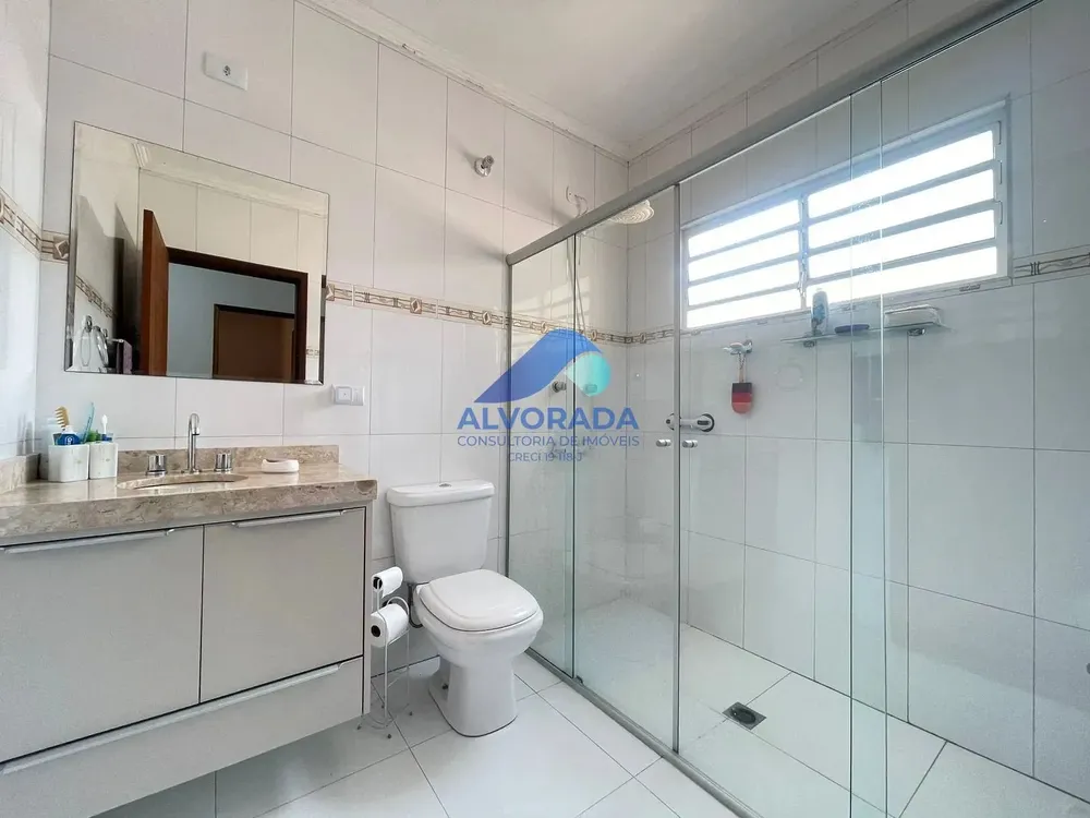 Casa, 3 quartos, 228 m² - Foto 3