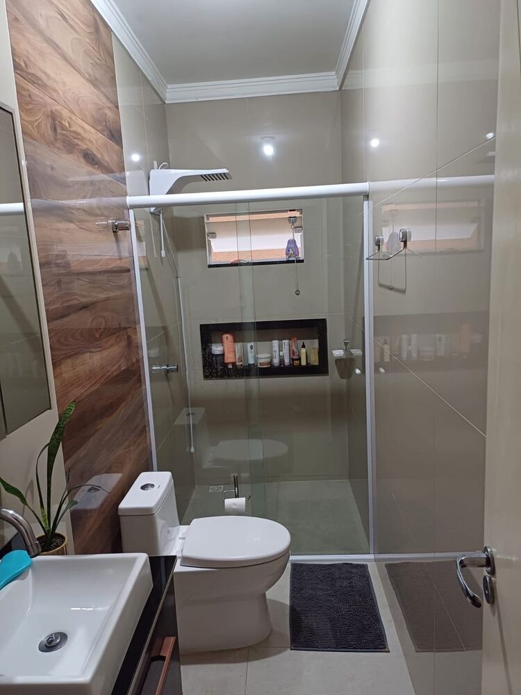 Sobrado à venda com 4 quartos, 200m² - Foto 3