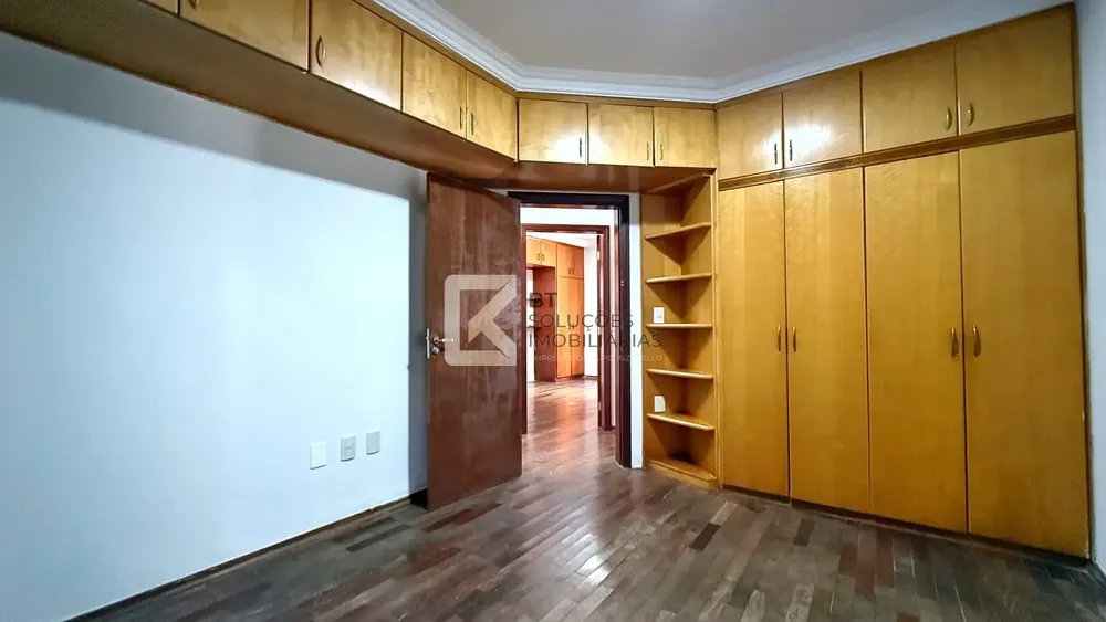 Casa, 4 quartos, 164 m² - Foto 2