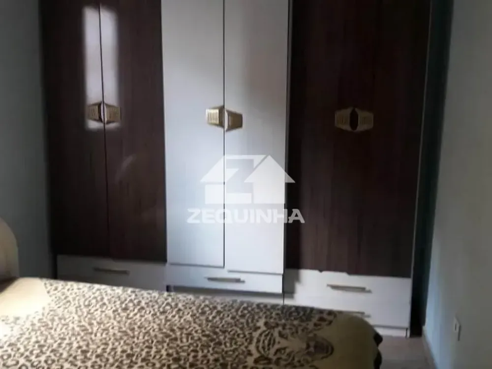 Casa, 4 quartos, 266 m² - Foto 2