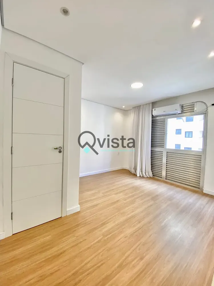 Apartamento, 3 quartos, 120 m² - Foto 1