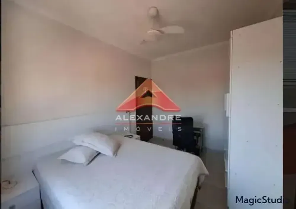 Casa, 3 quartos, 210 m² - Foto 8